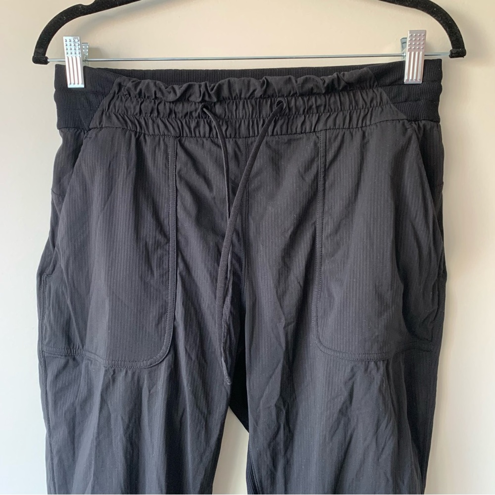 lululemon athletica Beyond Studio Pant Size 8 Swift - Picture 6 of 12